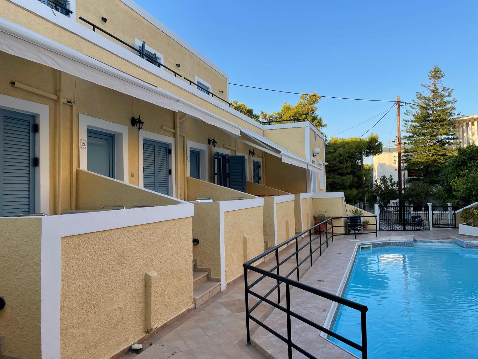 Esperides Maisonettes Agia Marina  Zewnętrze zdjęcie