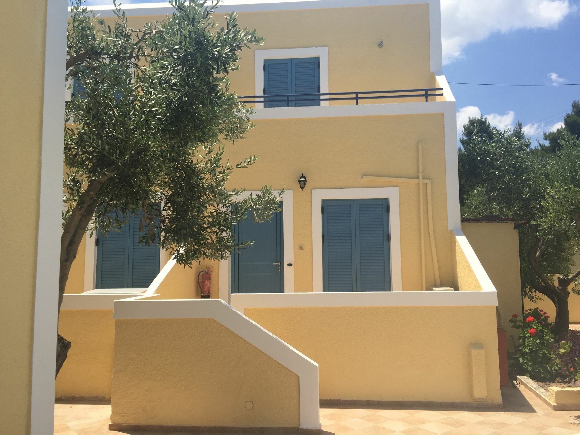Esperides Maisonettes Agia Marina  Zewnętrze zdjęcie